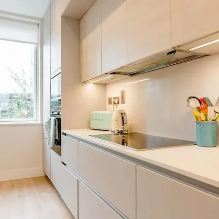 شقة Stylish 2 Bed House By Grand Canal Dock دبلن